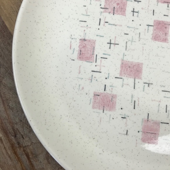 SOLD l 50s MCM Novelty Kitsch Vernon Ware Metlox Tickled Pink Serving Platter - Picture 3 of 15